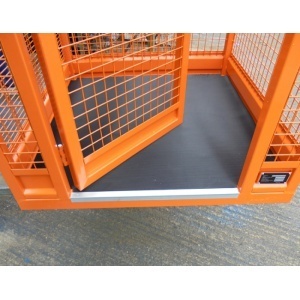 forklift-cage-rubber-mat_216693153